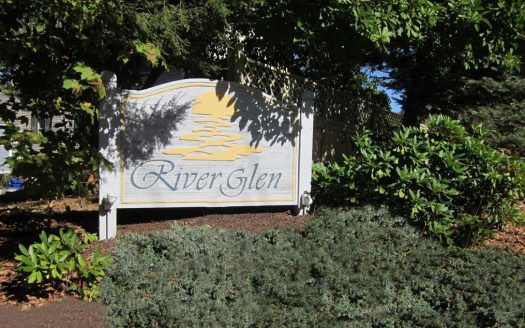 Front entrance sign of River Glen in New Milford Connecticut