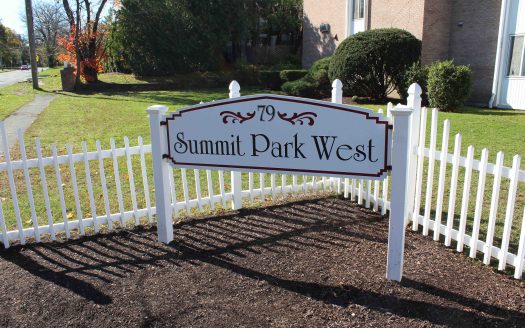 Summit Park West Danbury Connecticut front entrance sign